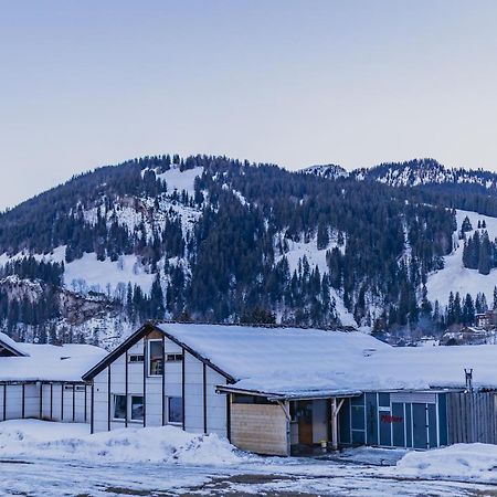 Mountain Lodge Backpackercamp レンク エクステリア 写真