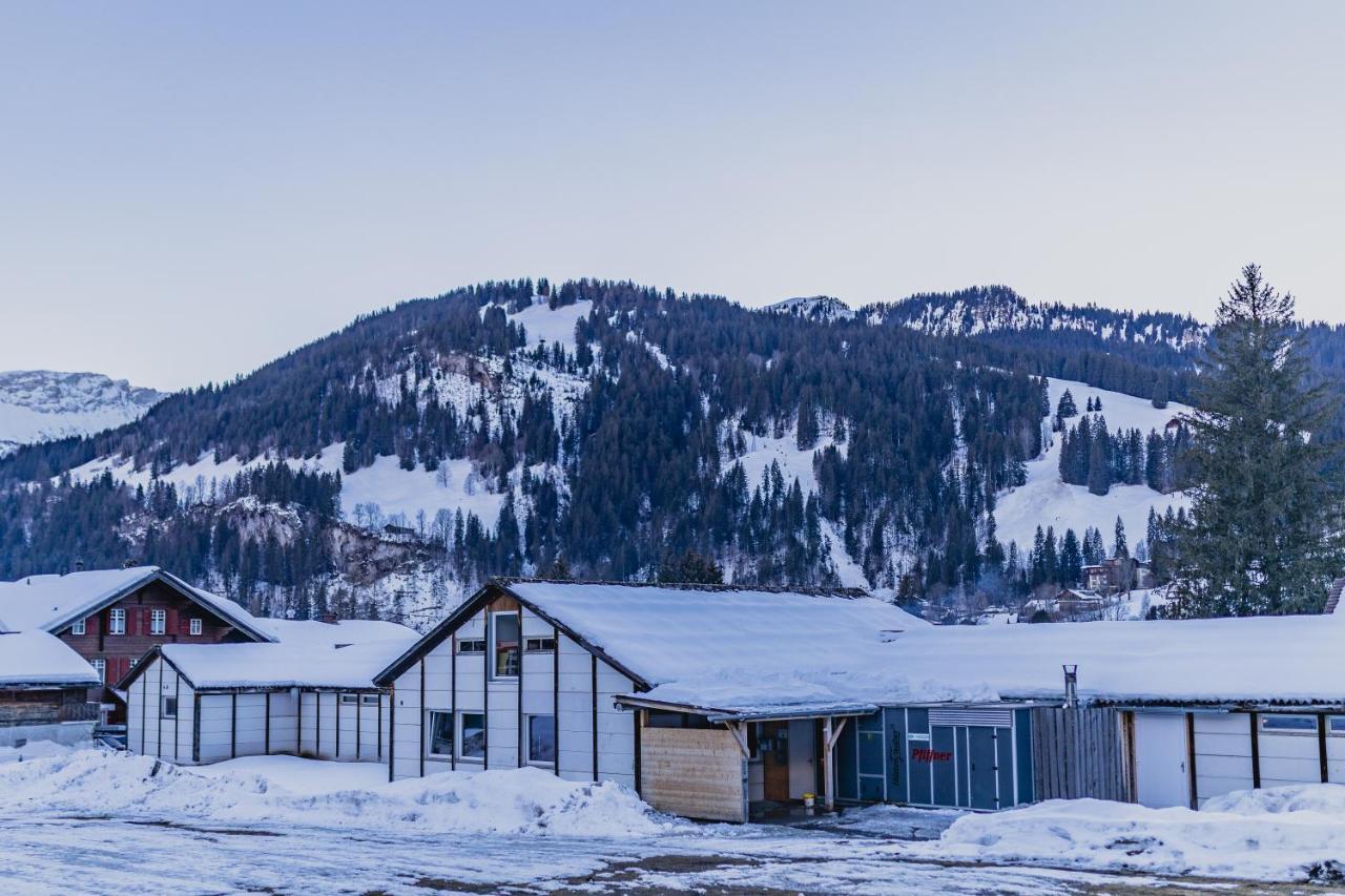 Mountain Lodge Backpackercamp レンク エクステリア 写真